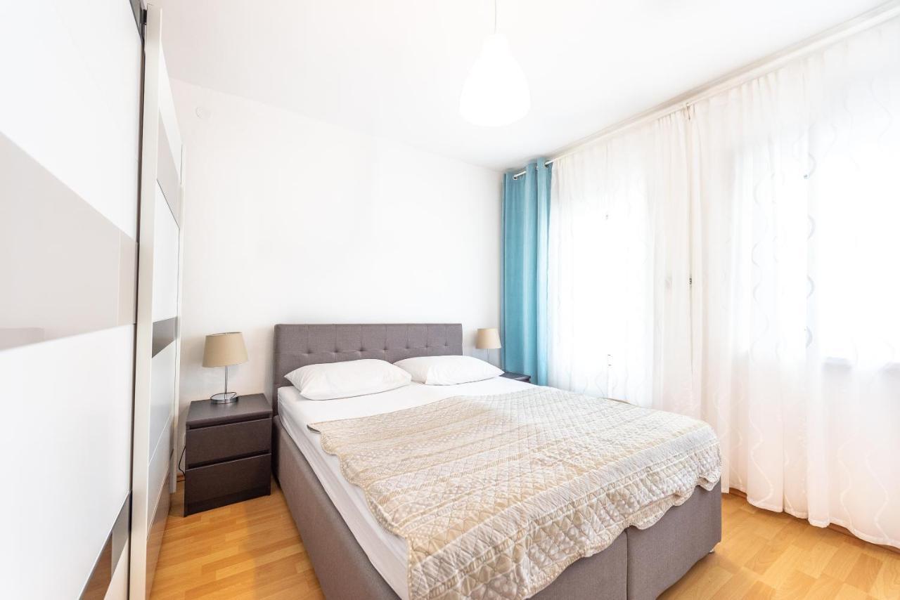 Apartments Lili Đảo Pag Ngoại thất bức ảnh
